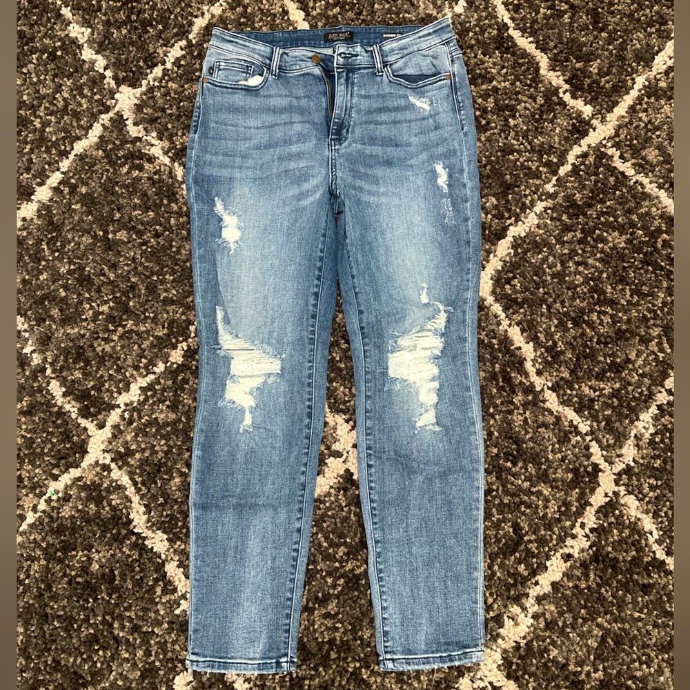 Judy Blue size 11/30; boyfriend fit